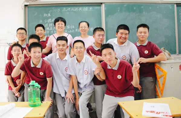 合影 (7) 合影 (7)